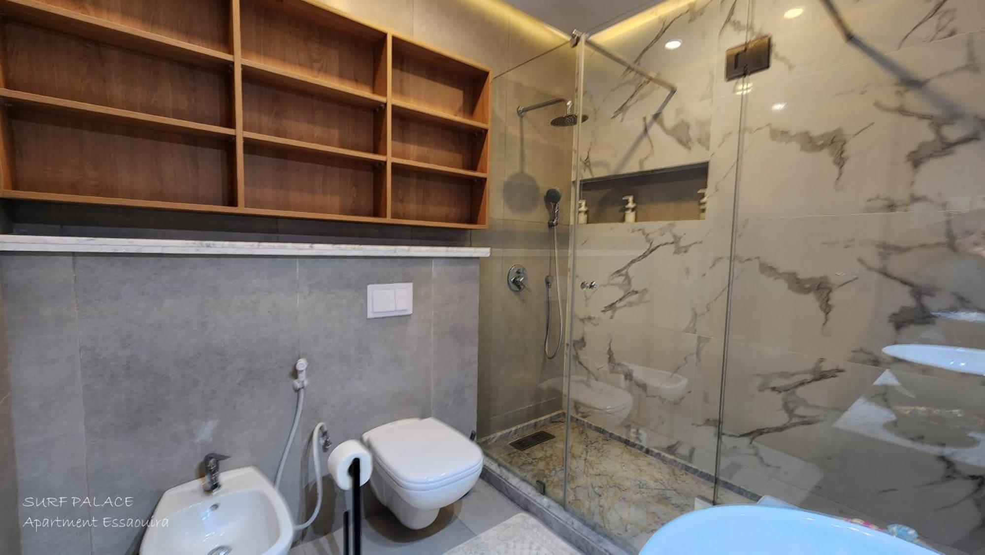 Surf Palace Beachfront Apartment 에사우이라 외부 사진