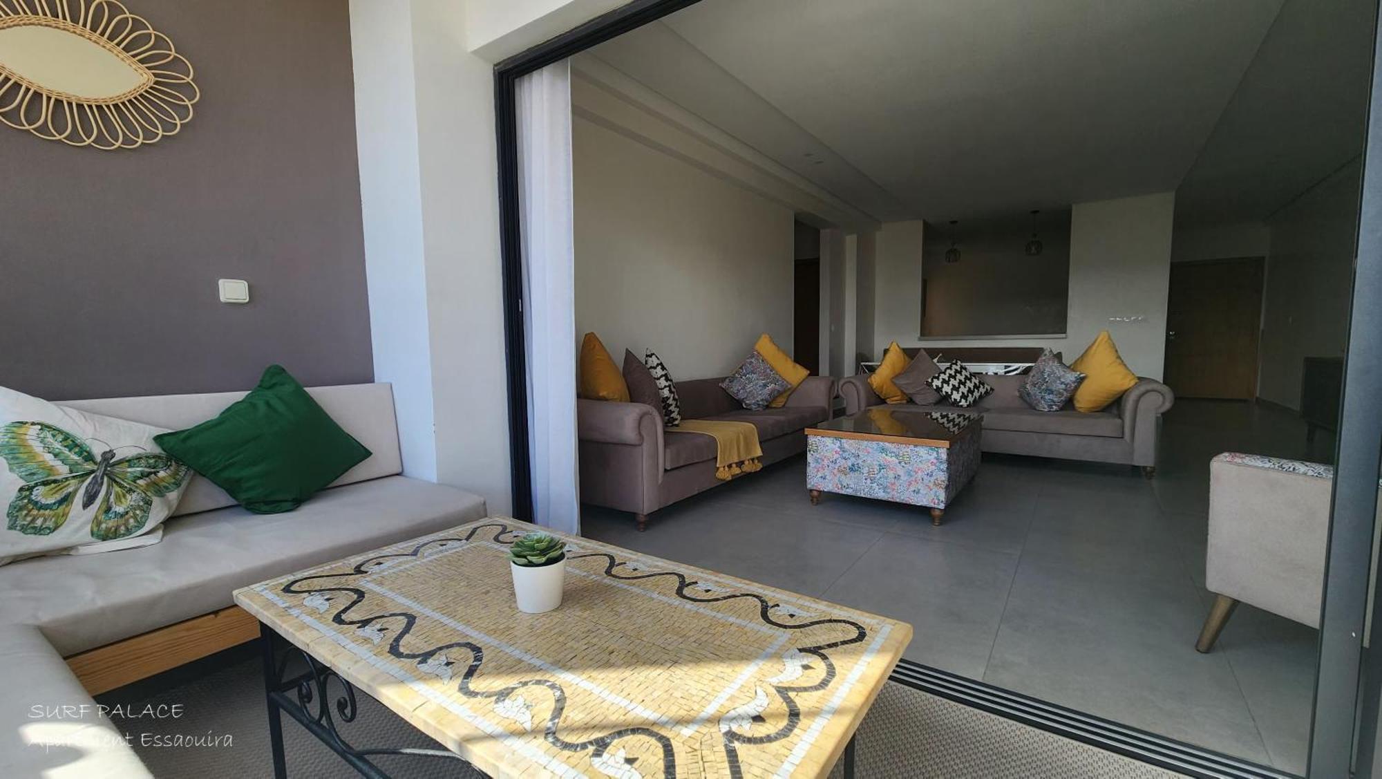 Surf Palace Beachfront Apartment 에사우이라 외부 사진